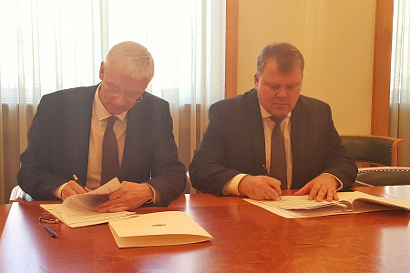 Parakstīts Latvijas Pašvaldību savienības un Ministru kabineta vienošanās un domstarpību protokols