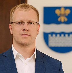 Andrejs Elksniņš