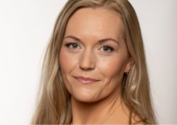 Karīna Miķelsone