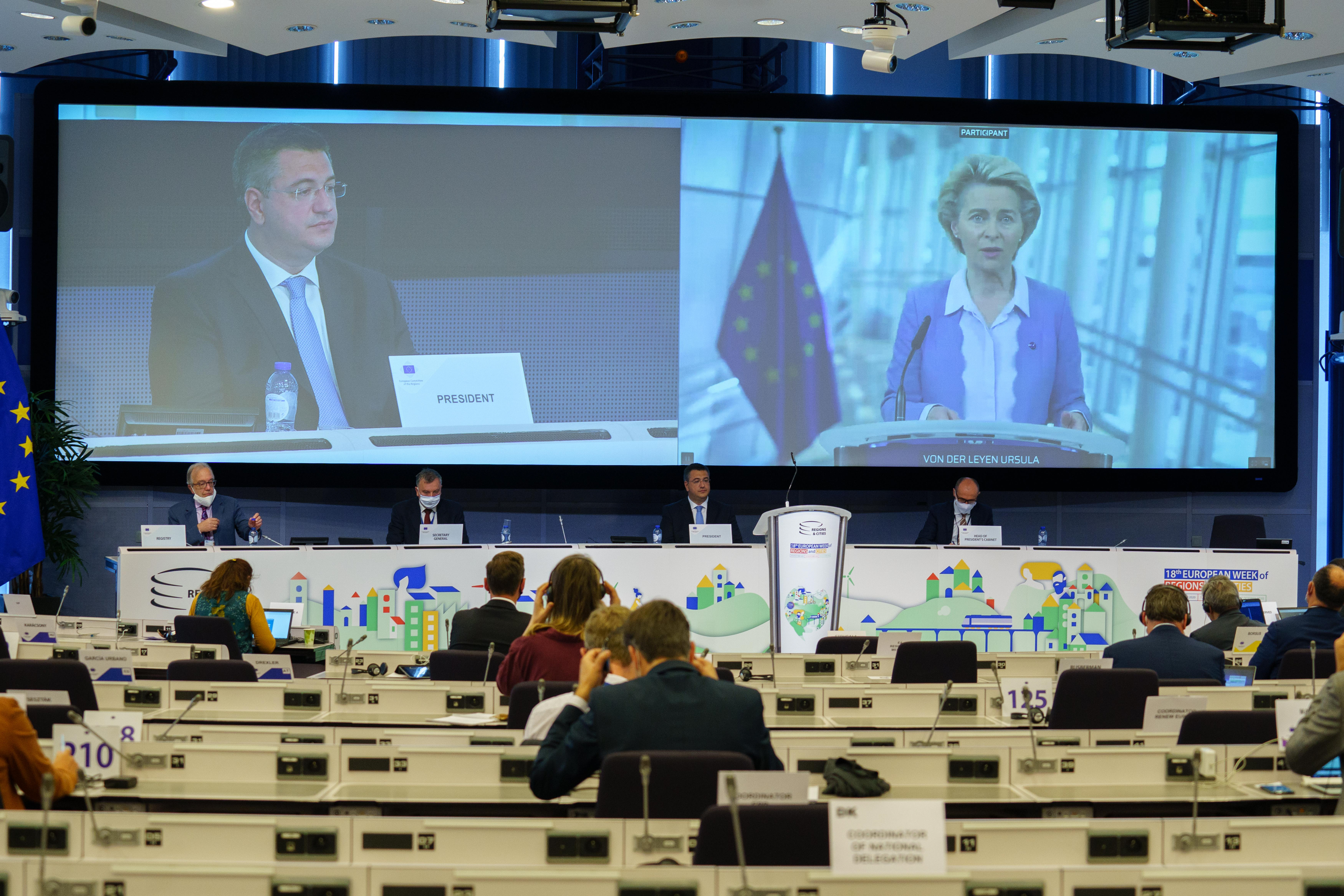 Eiropas Komisijas prezidente uzsver pašvaldību vadošo lomu Eiropas attīstībā