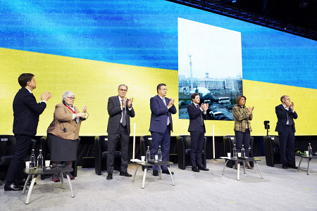 Eiropas Reģionu un pilsētu samitā uzsver pašvaldību nozīmi atbalstam Ukrainai