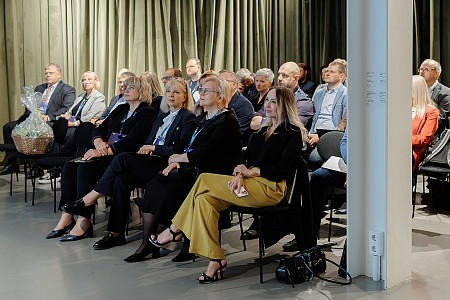 Pašvaldību izpilddirektori apmeklēja pieredzes apmaiņas semināru par efektīvu pašvaldību darbu