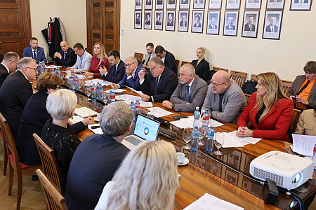 LPS sarunās ar FM akcentē nākamā gada pašvaldību budžetu galvenās aktualitātes un izaicinājumus