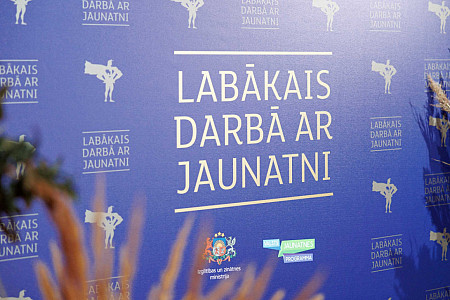 Aicinām pašvaldības piedalīties konkursā “Labākais darbā ar jaunatni 2025”