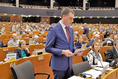 Ansiņš RK plenārsesijā uzsver ES fondu lielo nozīmi modernas tautsaimniecības attīstībai Latvijā