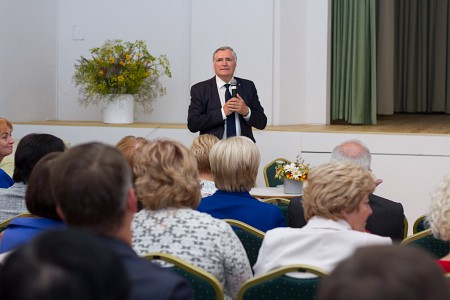 LPS un Izglītības un zinātnes ministrijas ikgadējās sarunās vairāk jautājumu nekā atbilžu