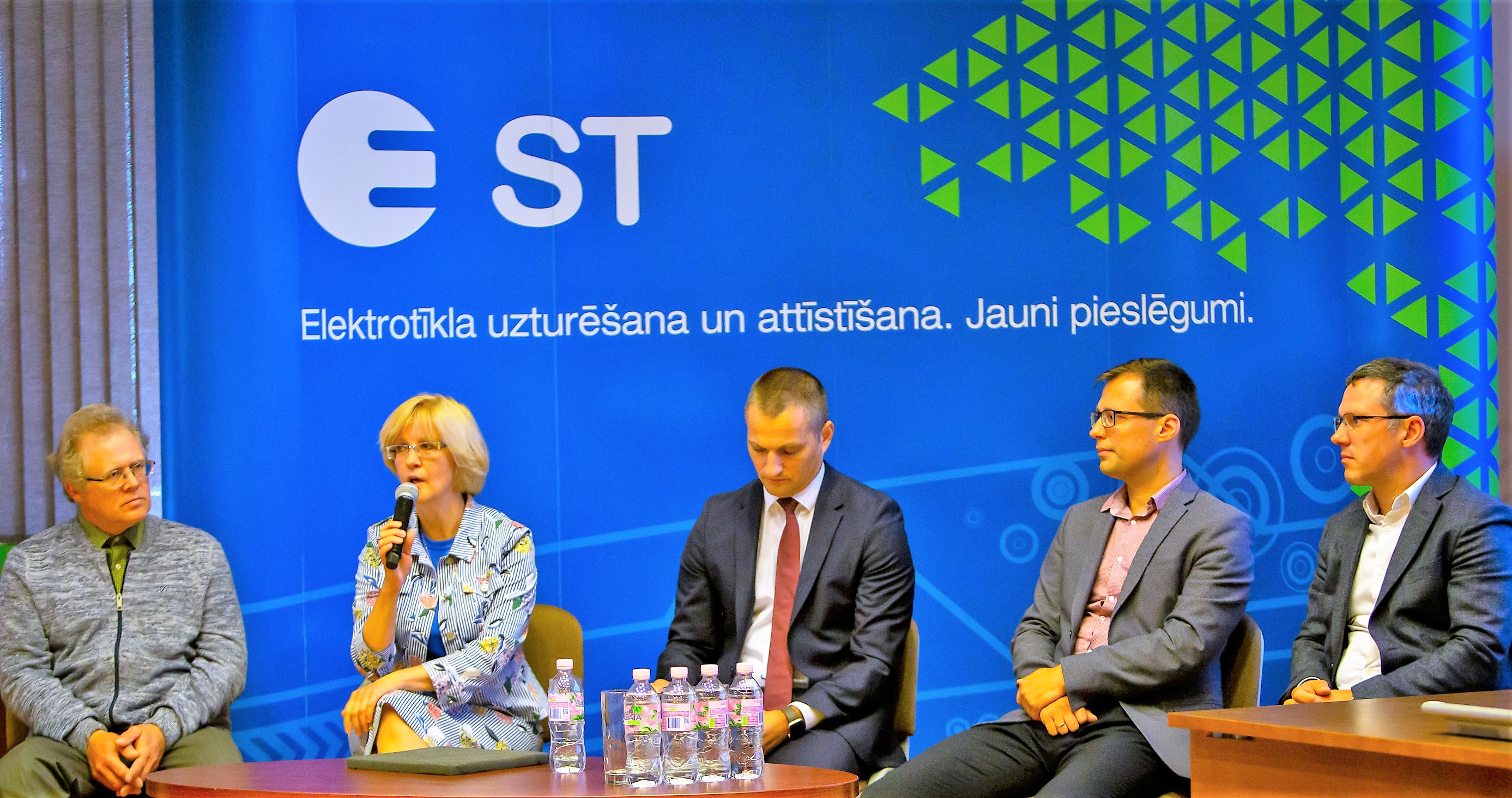 Padomnieks bināro opciju ats binārā 2020. gadam, Mums Bināro Opciju Brokeri - Binārās opcijas